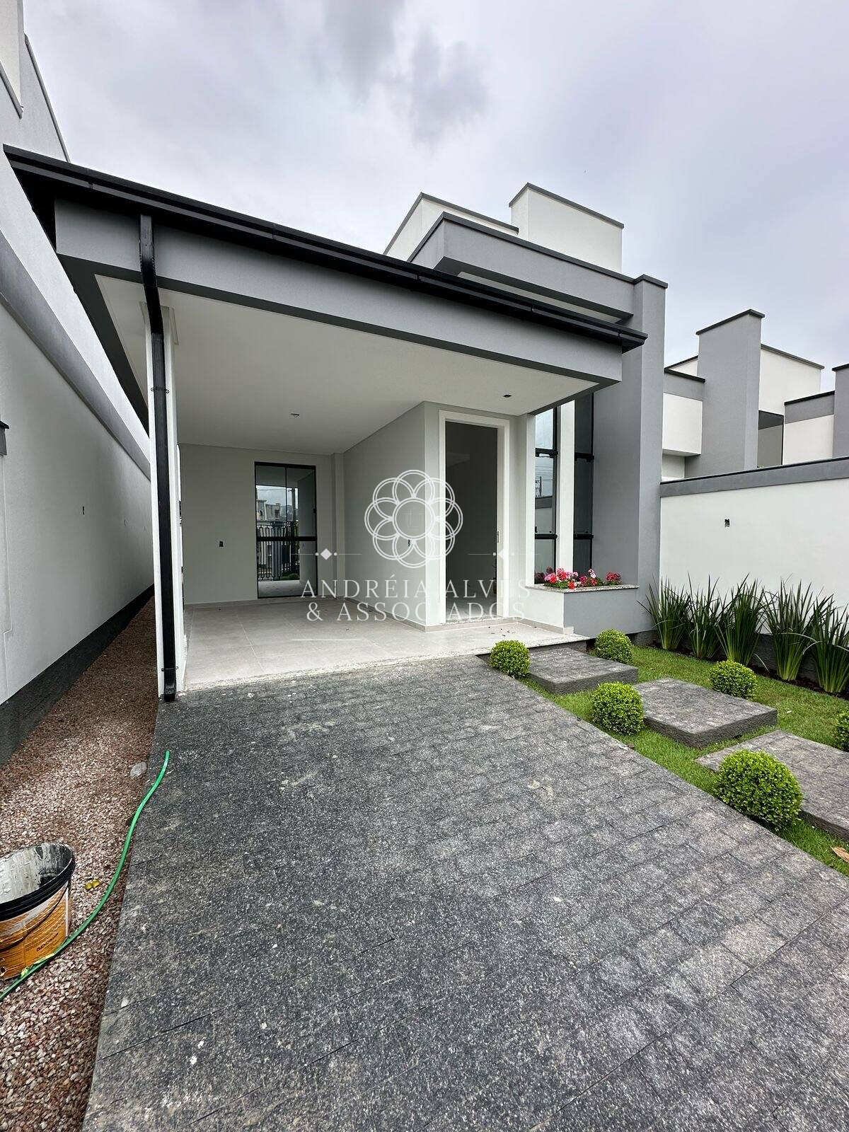 Casa à venda com 2 quartos, 78m² - ,