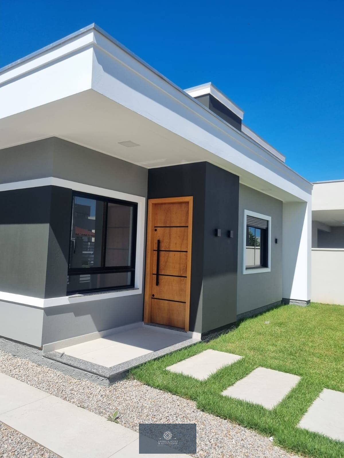 Casa à venda com 3 quartos, 101,20m² - BR FELICE,Tijucas