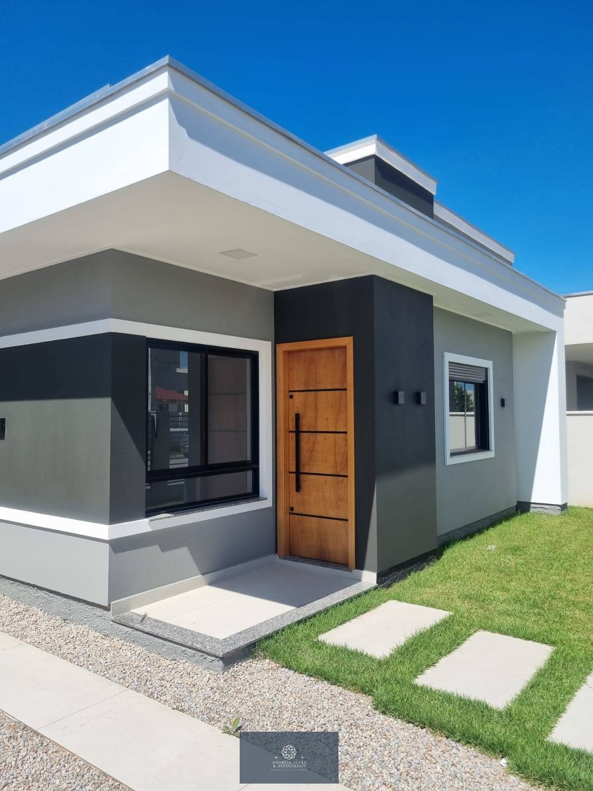 Casa à venda com 3 quartos, 101,20m² - BR FELICE,Tijucas