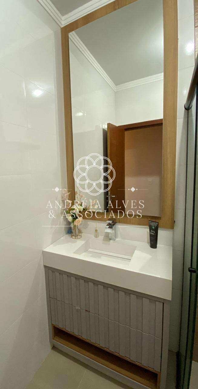 Casa à venda com 3 quartos, 90m² - BOSQUE DA MATA,