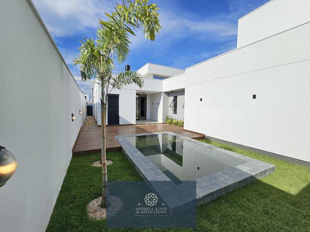 Casa à venda com 4 quartos, 166,89m² - BOSQUE DA MATA,Tijucas
