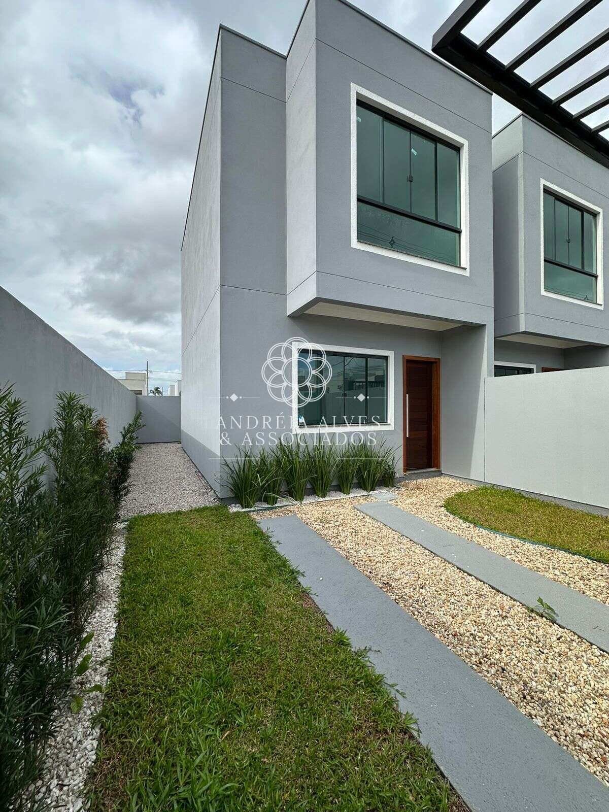 Sobrado à venda com 2 quartos, 70m² - Lemos e Filho,Tijucas