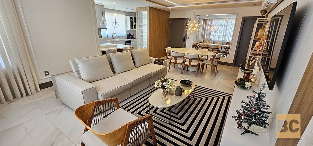 Apartamento de luxo à venda com 3 quartos, 130m² - Centro,Balneário Camboriú