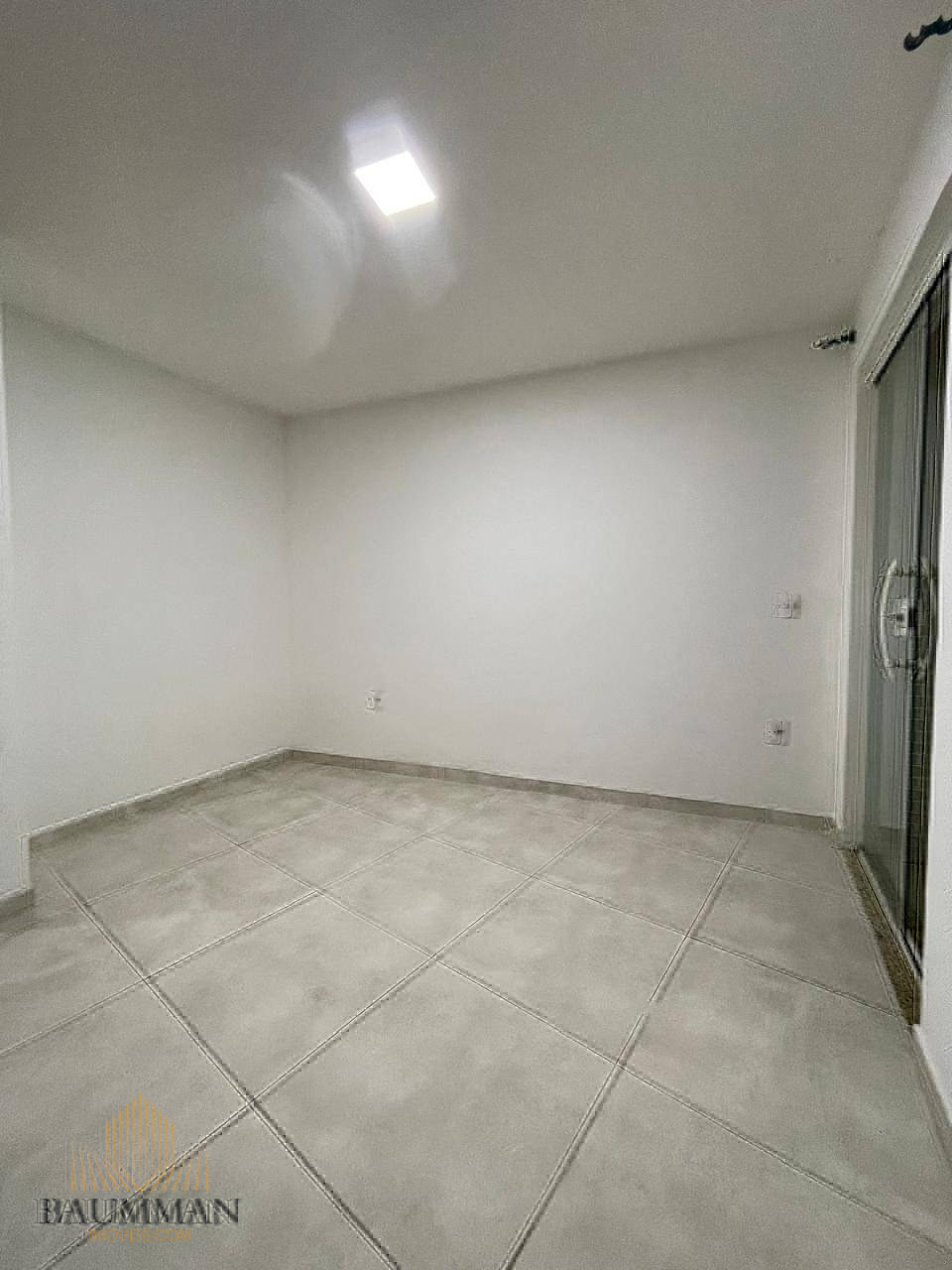 Apartamento à venda com 1 quarto, 45m² - Foto 13