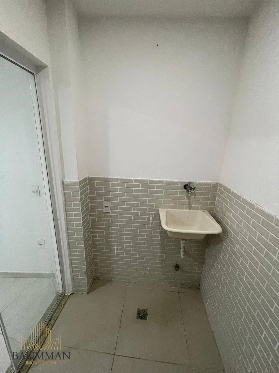 Apartamento à venda com 1 quarto, 45m² - Foto 17