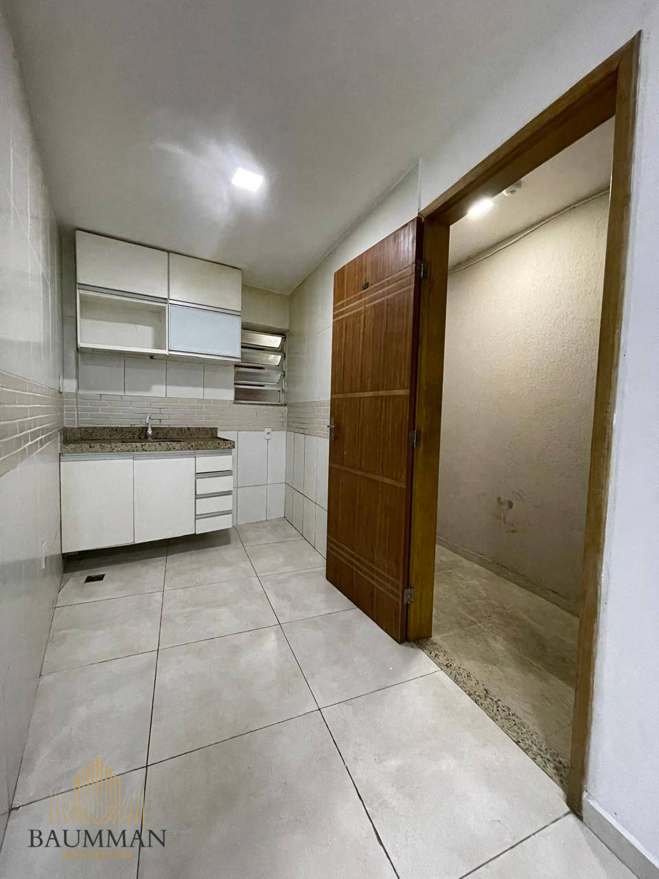 Apartamento à venda com 1 quarto, 45m² - Foto 7