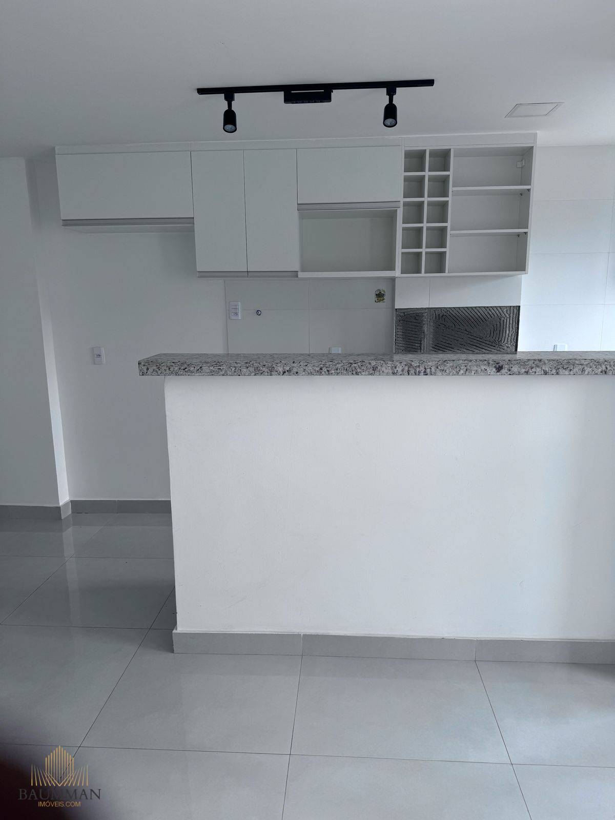 Apartamento à venda com 2 quartos - Foto 12