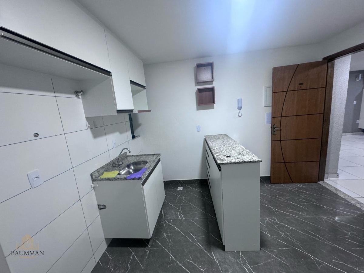  - Recreio dos Bandeirantes - Locação Excelente Apartamento de 1 quarto. Próximo a praia do Pontal!