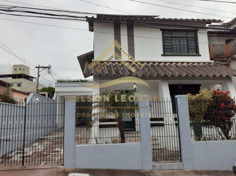 Casa de 4 quartos, no bairro Camarão, em São Gonçalo | Eu Corretor