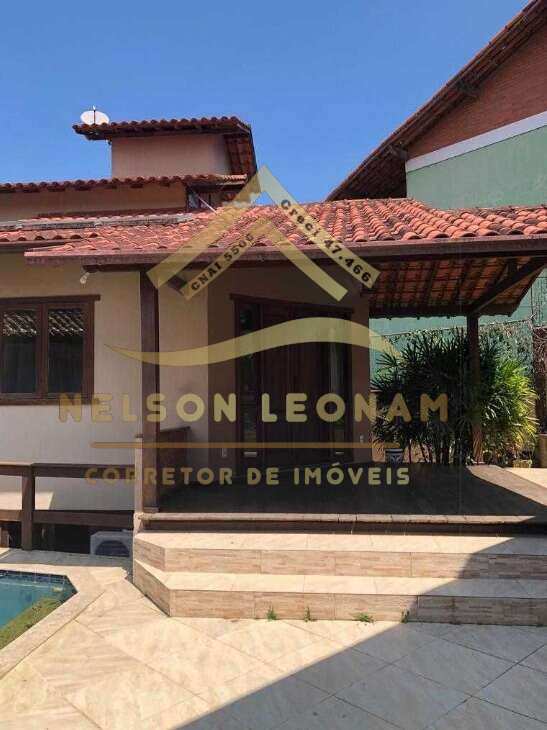 Casa de Condomínio de 3 quartos, 579m² | Eu Corretor