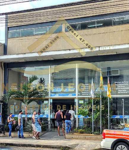 Prédio Inteiro de 360m² no bairro Aterrado, em Volta Redonda | Eu Corretor