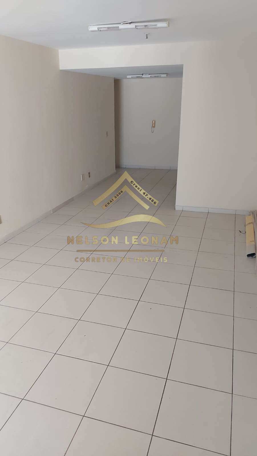 Sala Comercial de 49m² no bairro Centro, em Niterói | Eu Corretor