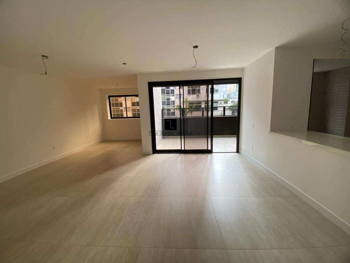 Apartamento Garden à venda em Belo Horizonte, Centro, com 3 quartos, 124m² - Vila Sereno Imóveis