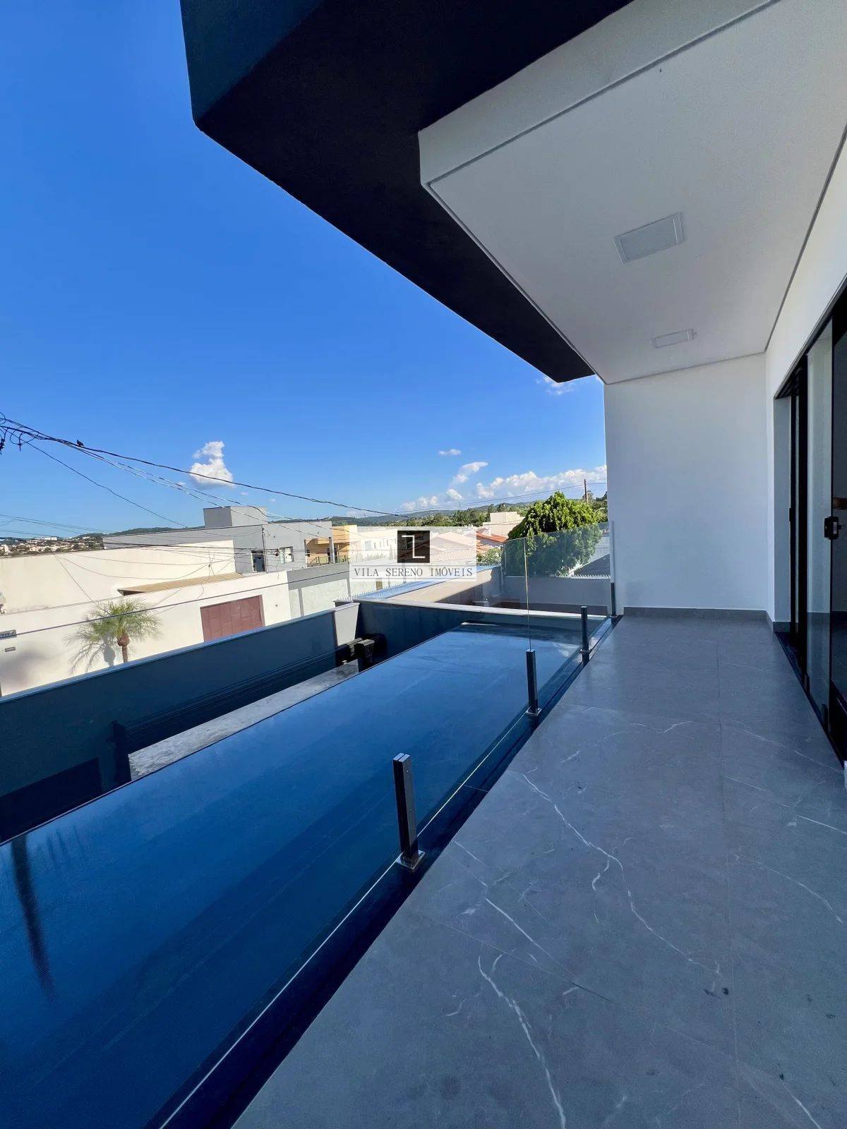 Casa à venda em Sete Lagoas, Mata Grande, com 3 quartos, 170m² - Vila Sereno Imóveis