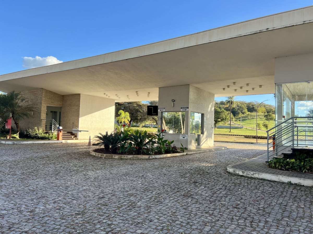 Lote em Condomínio à venda, no Reserva dos Lagos,  em Inhaúma, 1093m² - Vila Sereno Imóveis