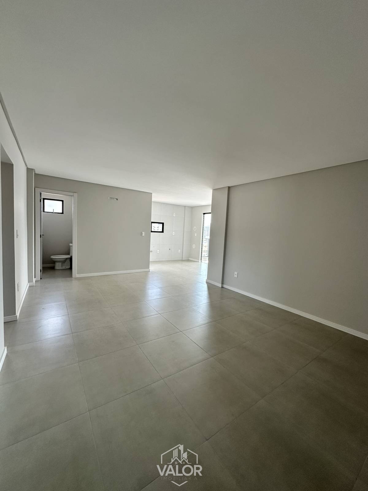  - Apartamento à venda em Porto Belo, Balneário Perequê, com 3 quartos, 104m²