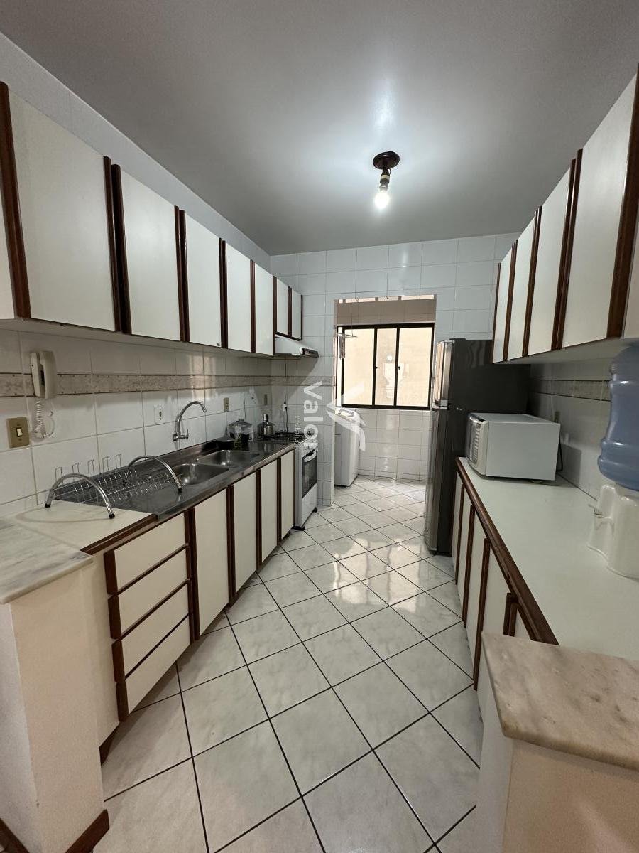  - Apartamento de 120m² em Itapema – 3 Dormitórios, sendo 1 Suíte e Localização Privilegiada!