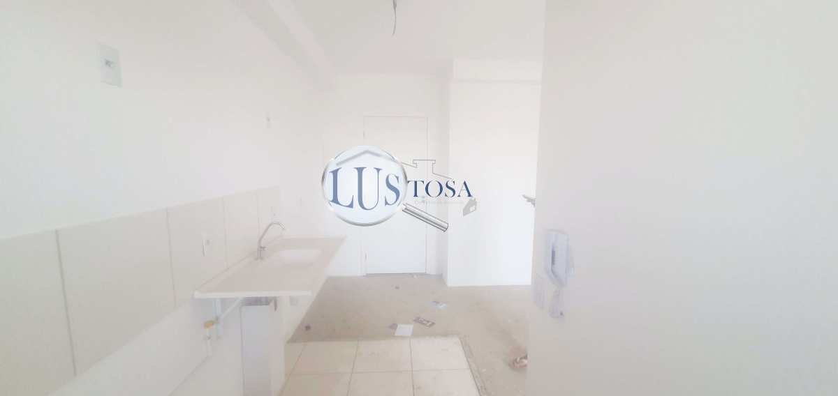  - Apartamento à venda, com 2 quartos, 56m²