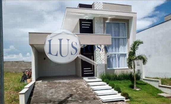 Casa à venda com 3 quartos, 140m² - Condomínio Monterrey,Monte Mor