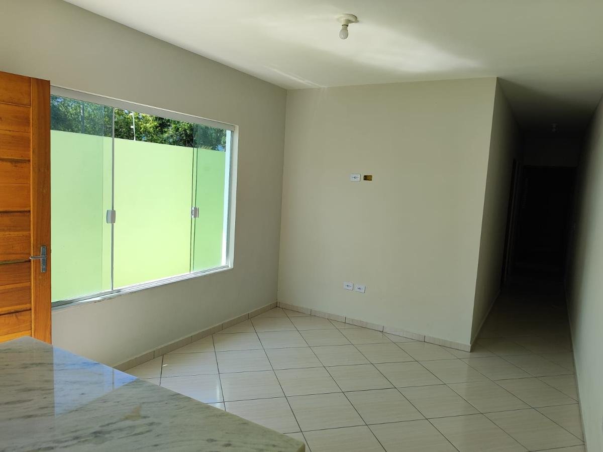Vendo uma Linda Casa na cidade de Peruibe sp - Estani Imóveis