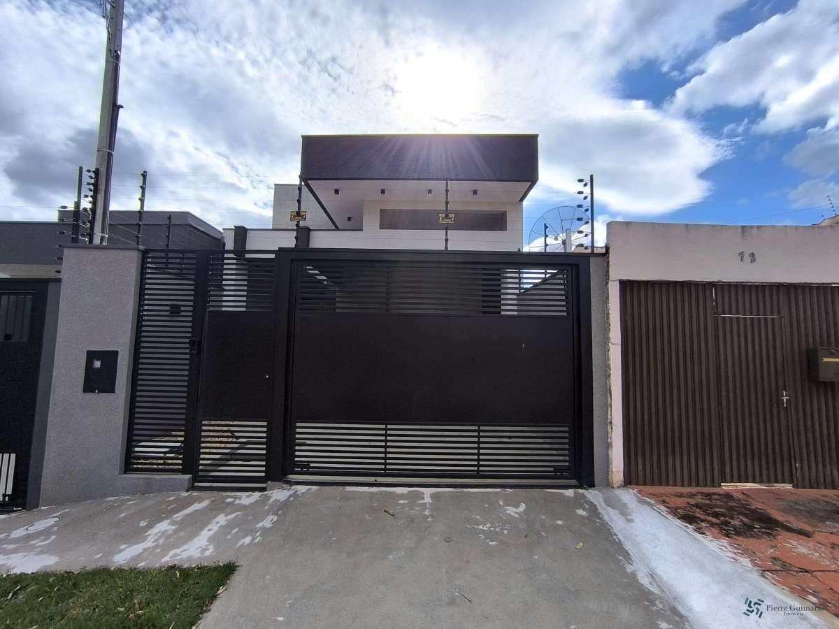 Casa à venda com 3 quartos, 99.9m² - Jardim Pinheiros,Maringá