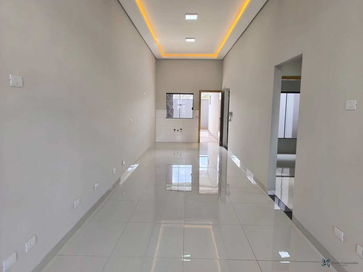 Casa à venda com 3 quartos, 99.9m² - Jardim Pinheiros,Maringá