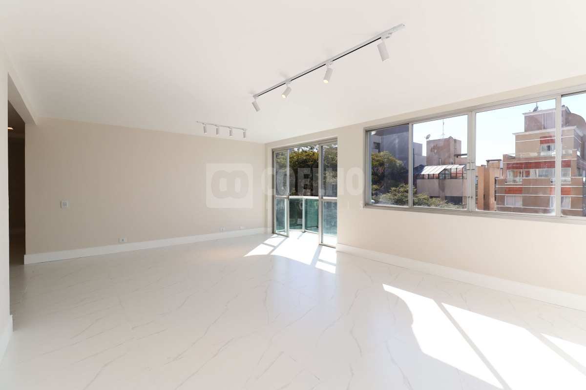 Apartamento à venda com 3 quartos, 140m² - Água Verde,Curitiba