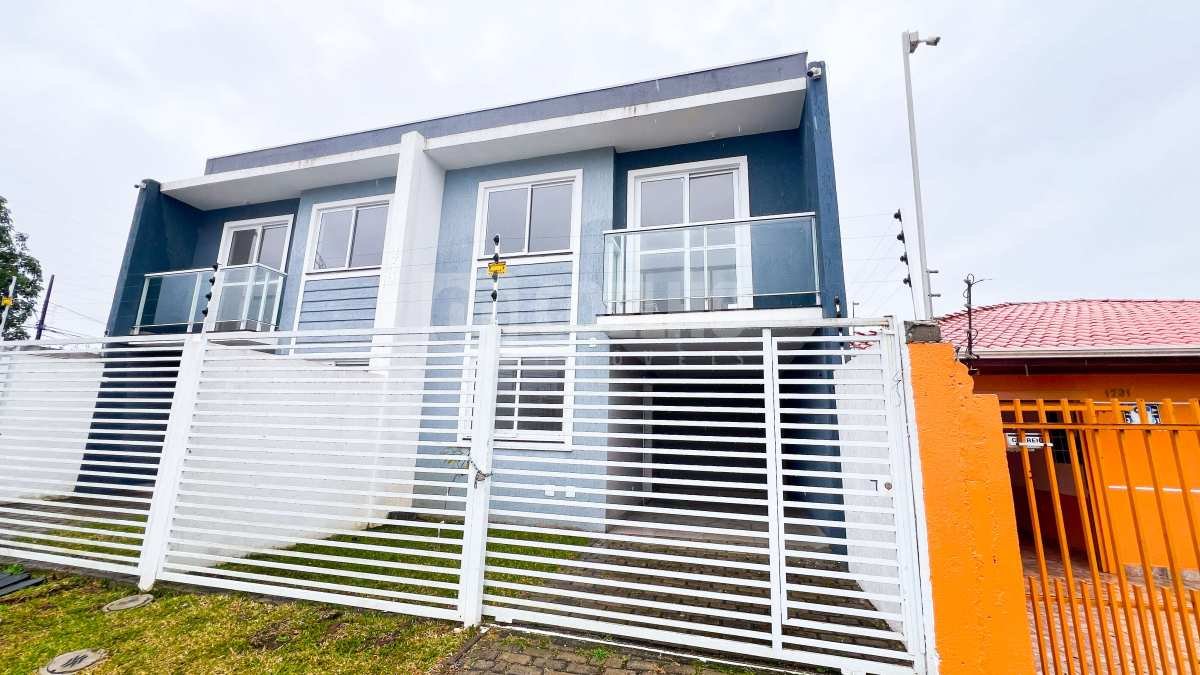  - Sobrado à venda 84m² 3 dormitórios 1 Suíte Bairro Boqueirão Curitiba
