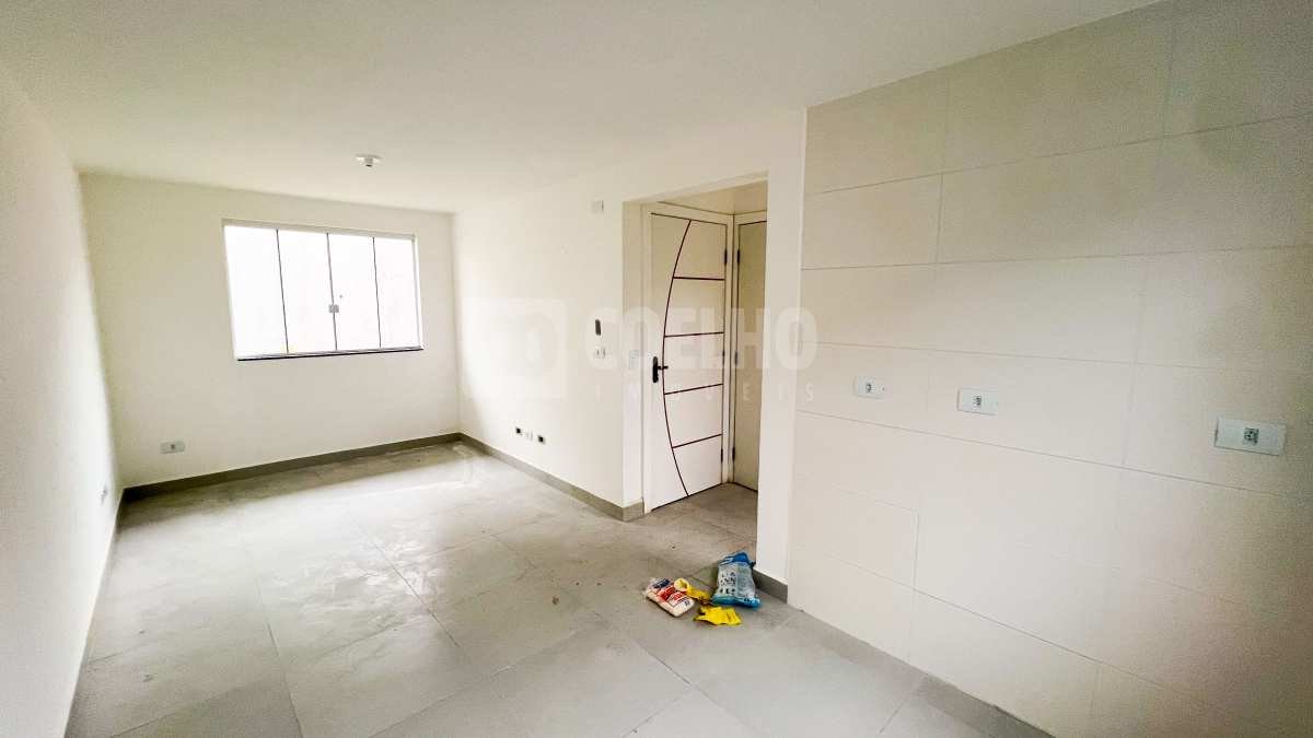  - Sobrado à venda 78m² 3 dormitórios em condomínio fechado Bairro Boqueirão Curitiba