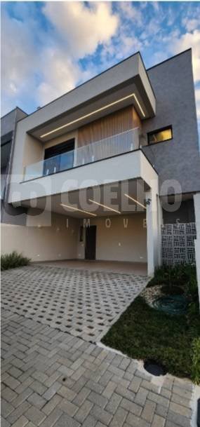 Sobrado em condomínio à venda com 4 quartos, 169.00m² - Costeira,São José dos Pinhais
