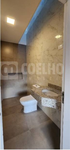 Sobrado em condomínio à venda com 4 quartos, 169.00m² - Costeira,São José dos Pinhais