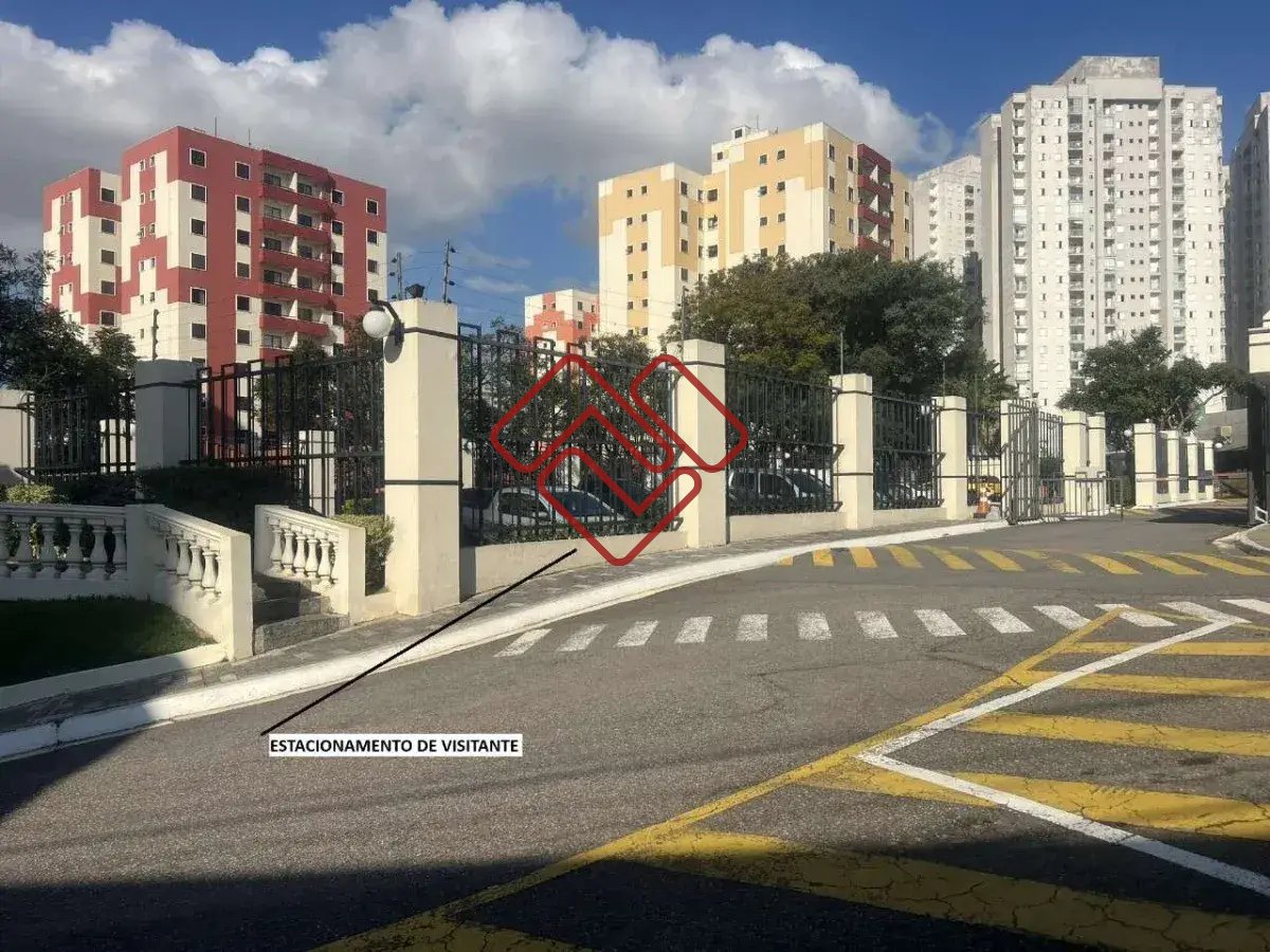 Apartamento à venda com 3 quartos - ,