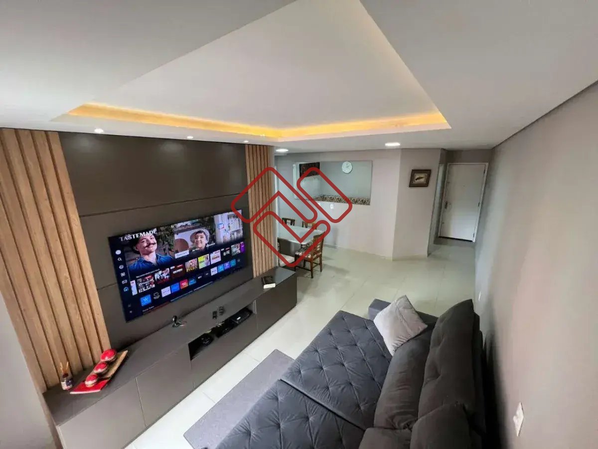 Apartamento à venda com 3 quartos - ,