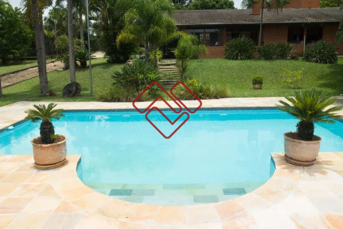 Chácara à venda com 4 quartos, 460m² - Guacuri,Itupeva