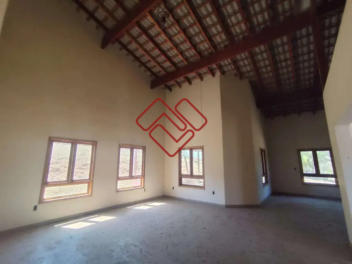 Chácara à venda com 4 quartos, 216,42m² - Guacuri,Itupeva