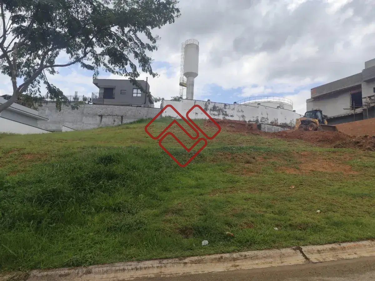  - Terreno à venda no condomínio Ibiaram 2 em Itupeva/SP