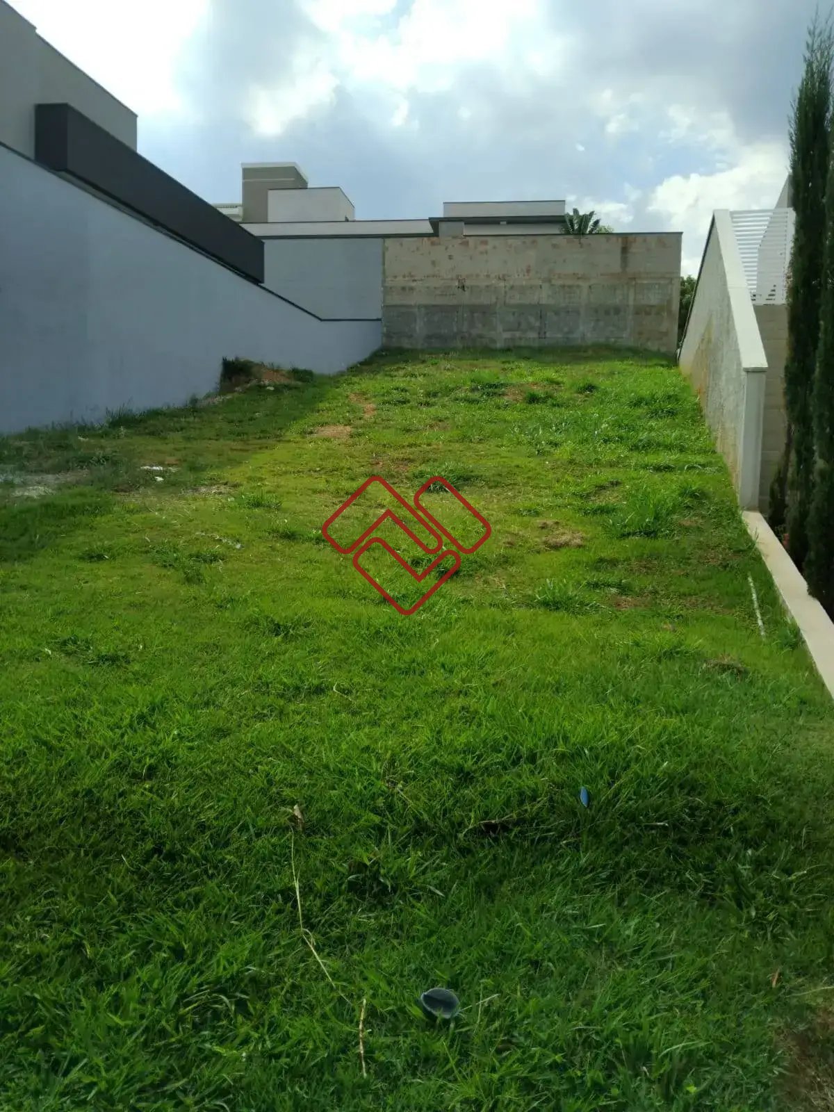 Leve aclive 392,07 m² - Terreno à venda no condomínio Ibiaram 2 - Itupeva/SP