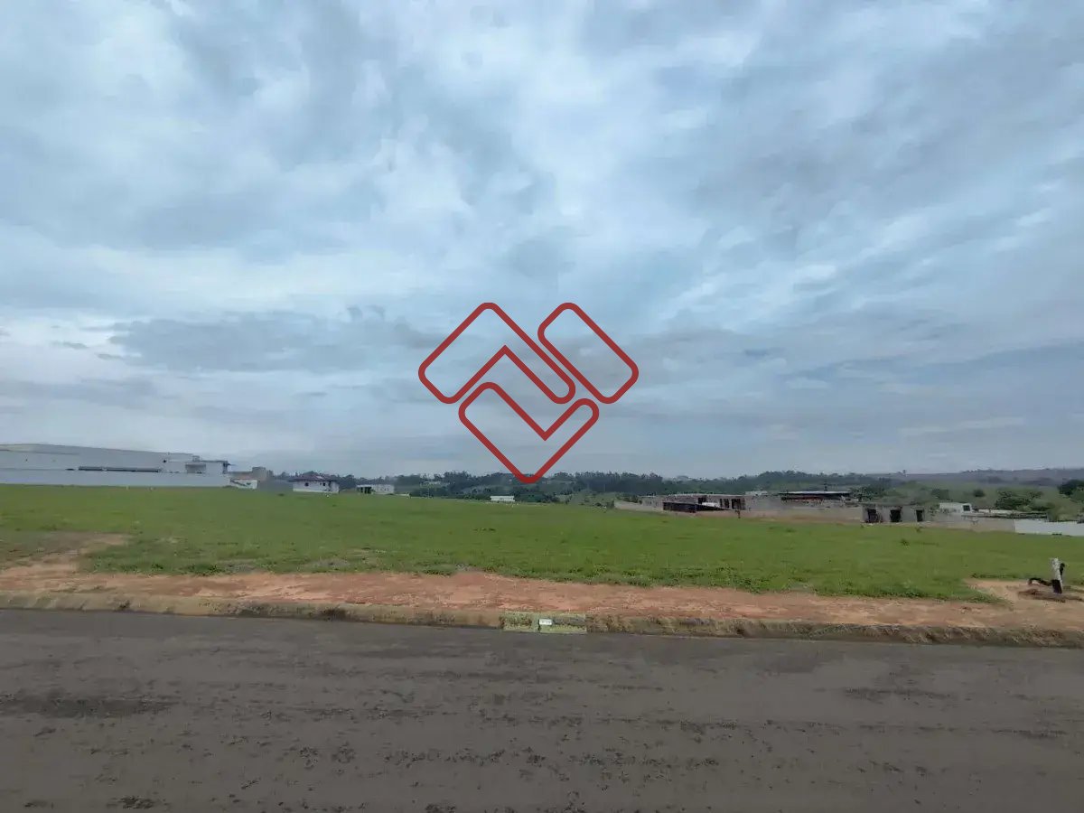  - Terreno à venda no Condomínio Reserva Petrus em Indaiatuba/SP