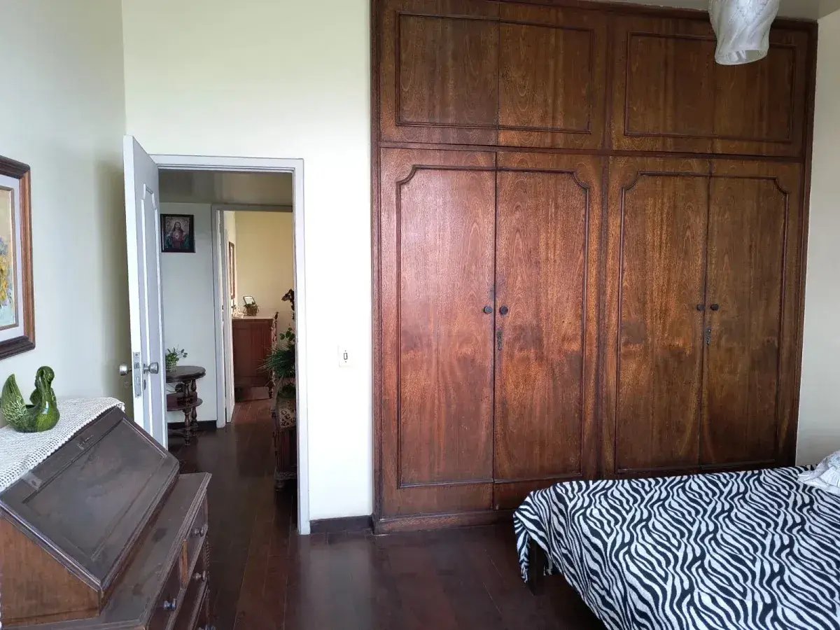 Apartamento à venda com 3 quartos, 150m² - Foto 17