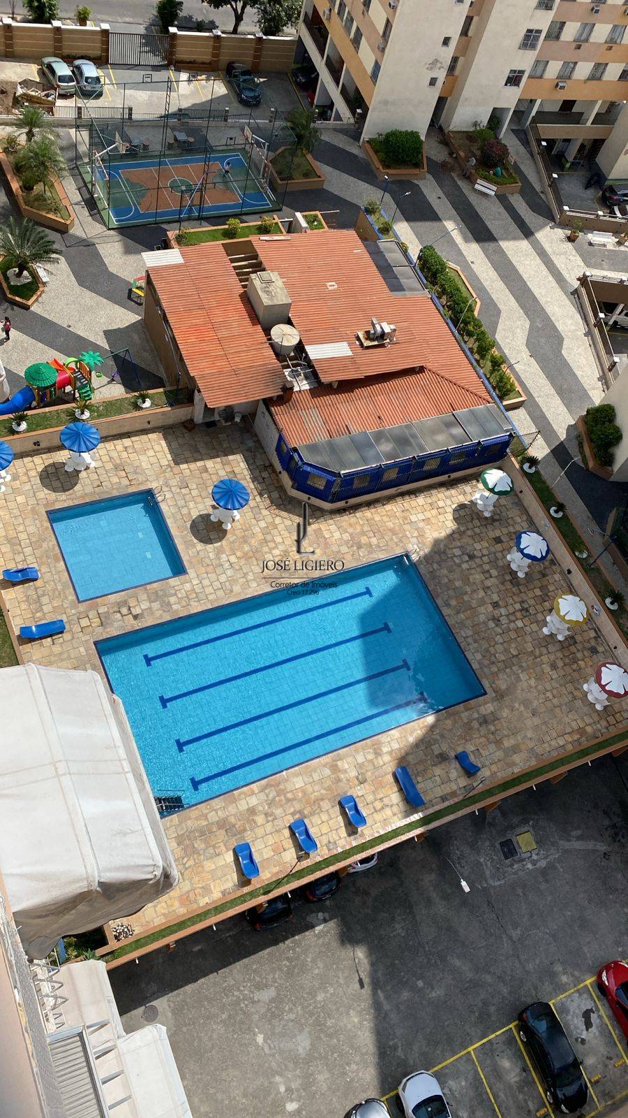 Apartamento para Venda em Niterói, Centro, 2 dormitórios, 1 banheiro, 1 vaga
