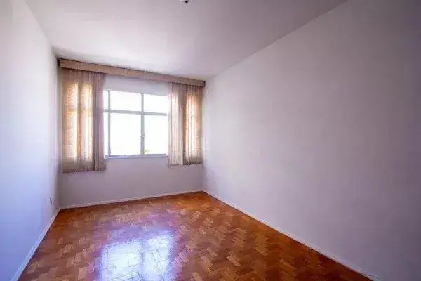Apartamento à venda com 2 quartos, 75m² - Foto 23