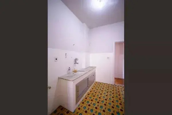 Apartamento à venda com 2 quartos, 75m² - Foto 30