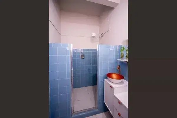Apartamento à venda com 2 quartos, 75m² - Foto 26
