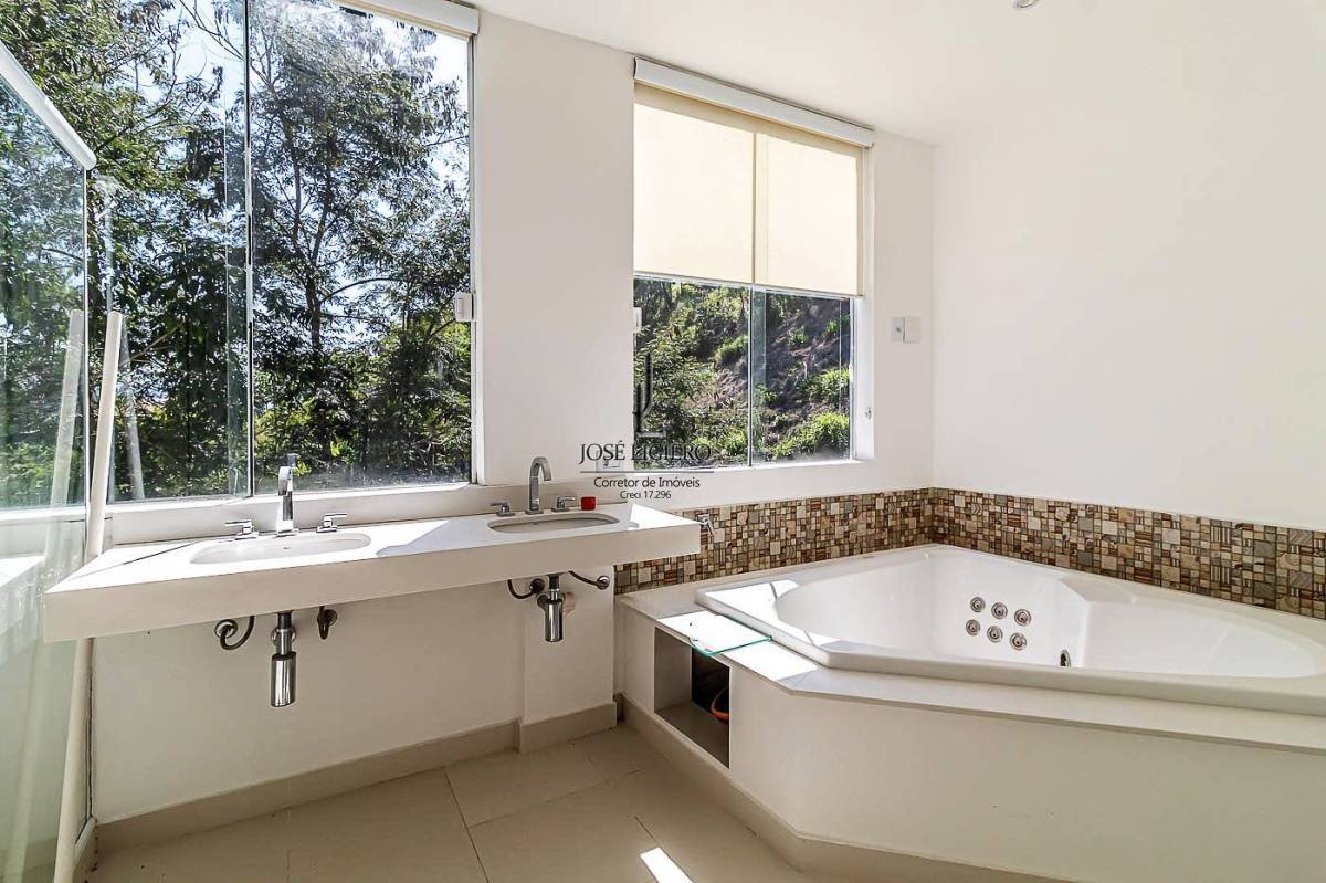 Casa de Condomínio à venda com 4 quartos, 436m² - Foto 17