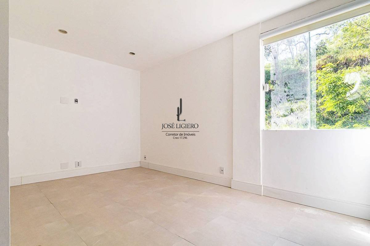 Casa de Condomínio à venda com 4 quartos, 436m² - Foto 14