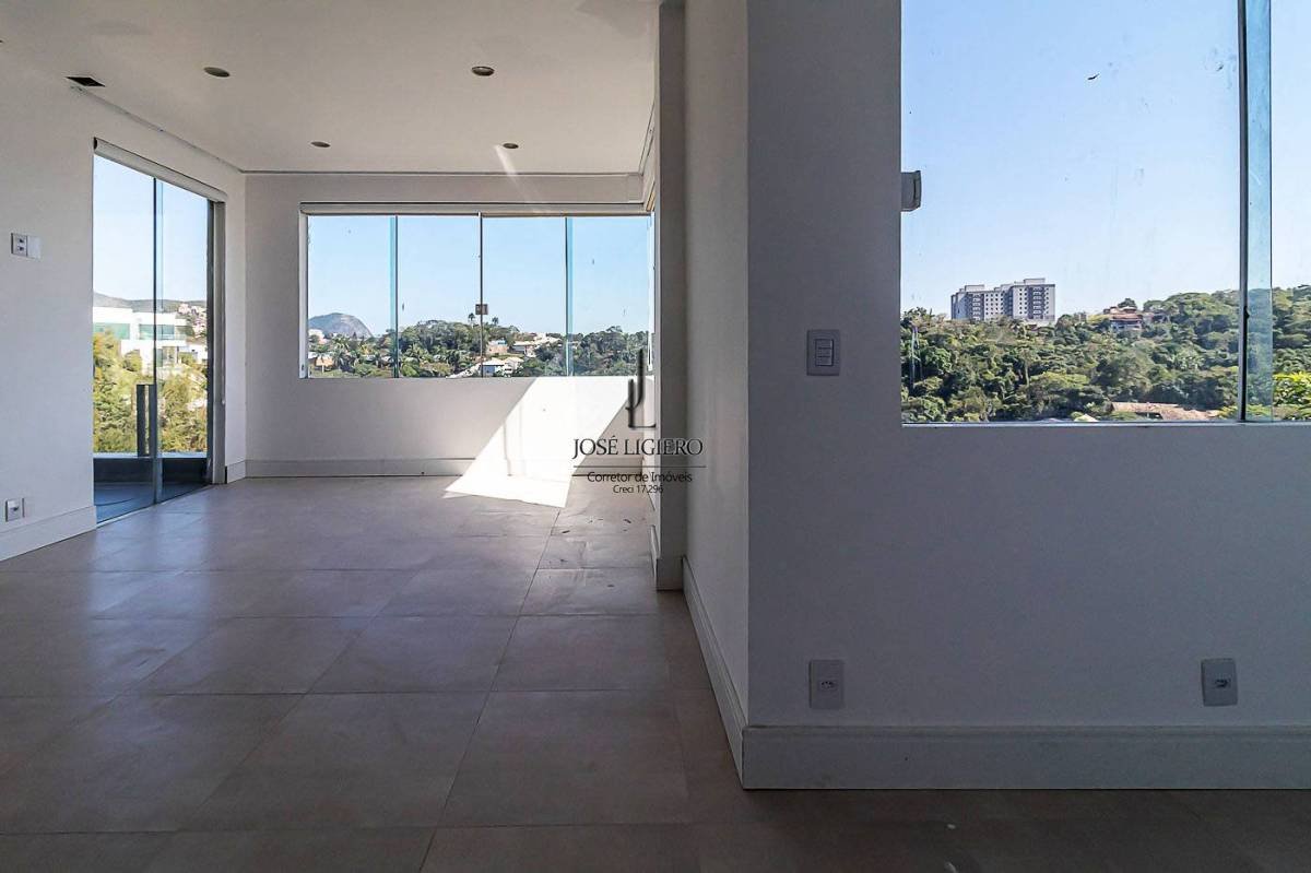 Casa de Condomínio à venda com 4 quartos, 436m² - Foto 31