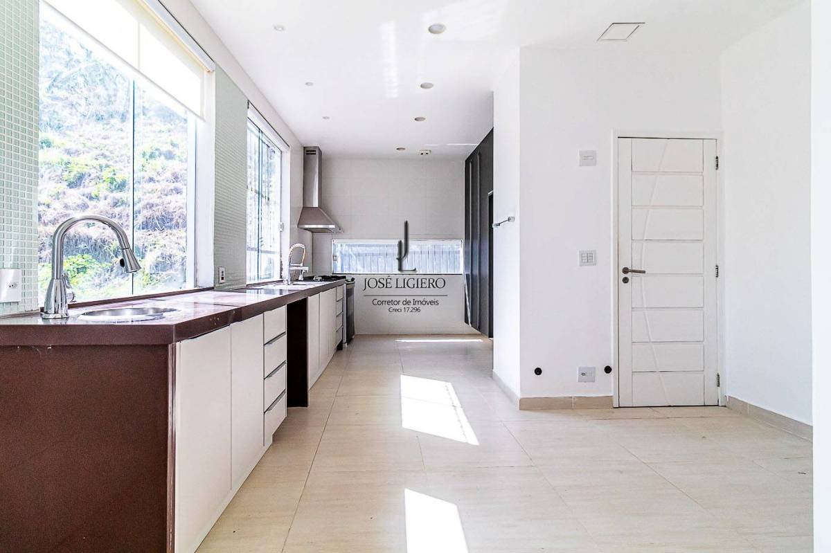 Casa de Condomínio à venda com 4 quartos, 436m² - Foto 23