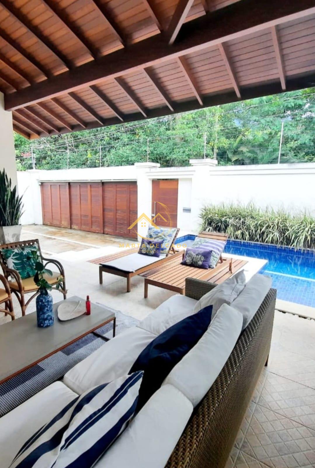 Sobrado à venda com 4 quartos - Portal da Olaria,São Sebastião