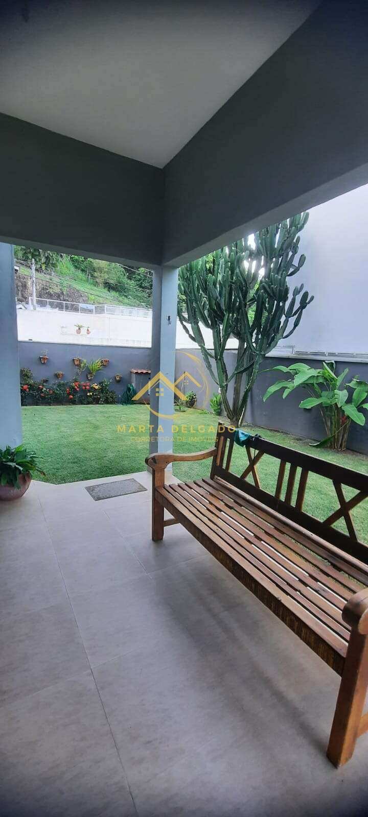  - Sobrado à venda em São Sebastião, Portal da Olaria, com 5 quartos, 335m²