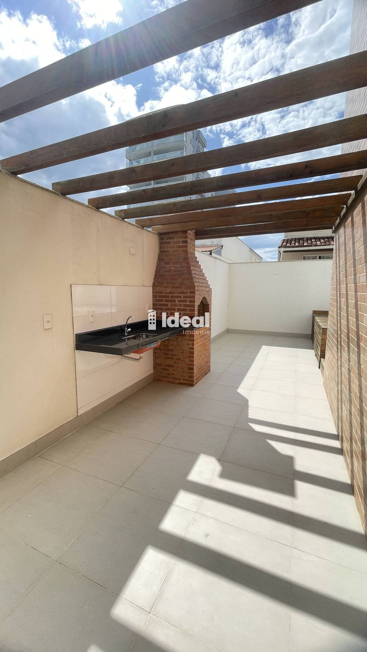  - 02 QUARTOS - LAZER PRIVATIVO